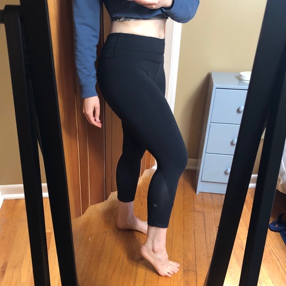 lululemon athletica Pants - Lululemon Cropped Align Pant